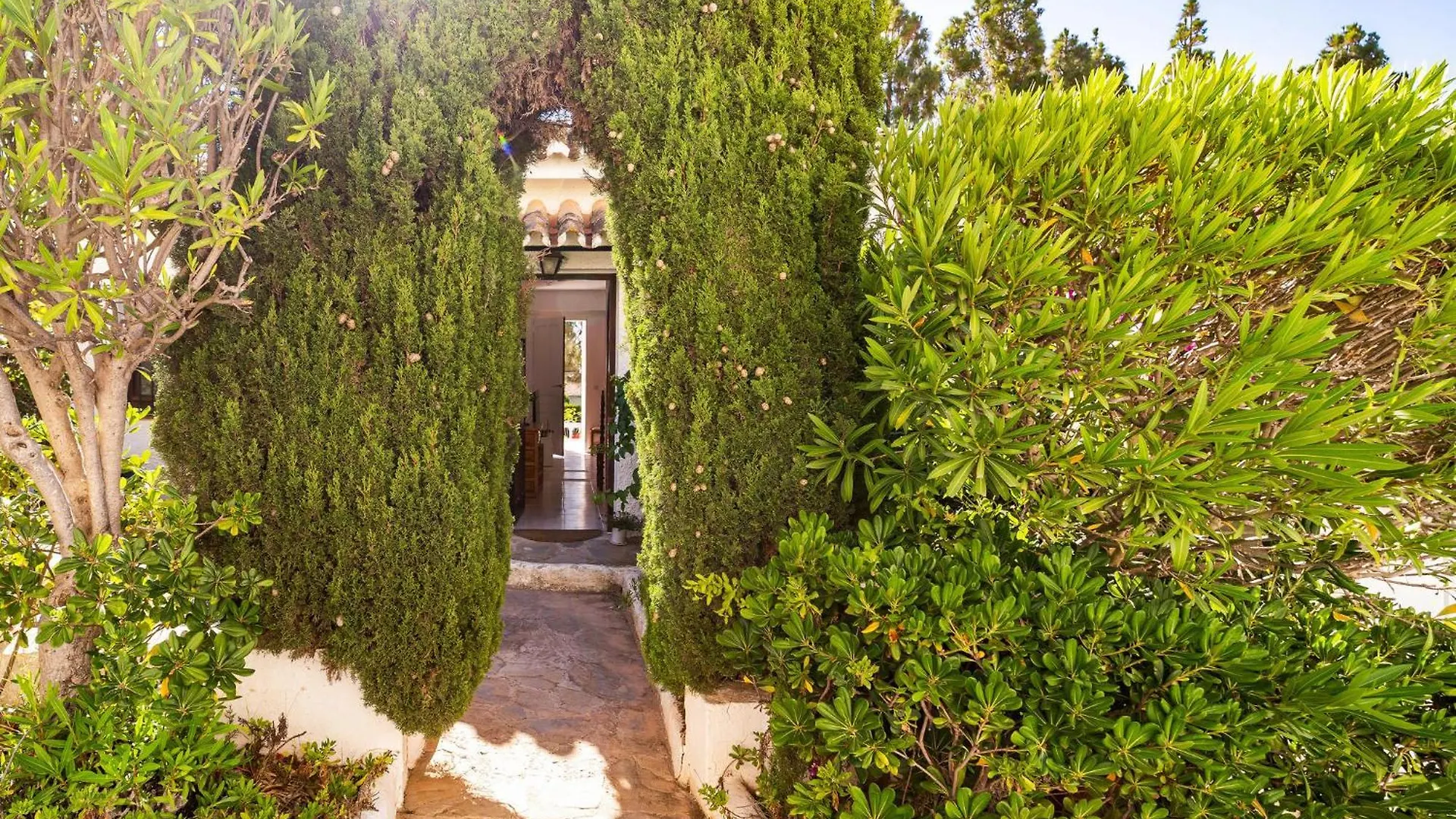 2 Bedroom Pet Friendly Home In Mijas