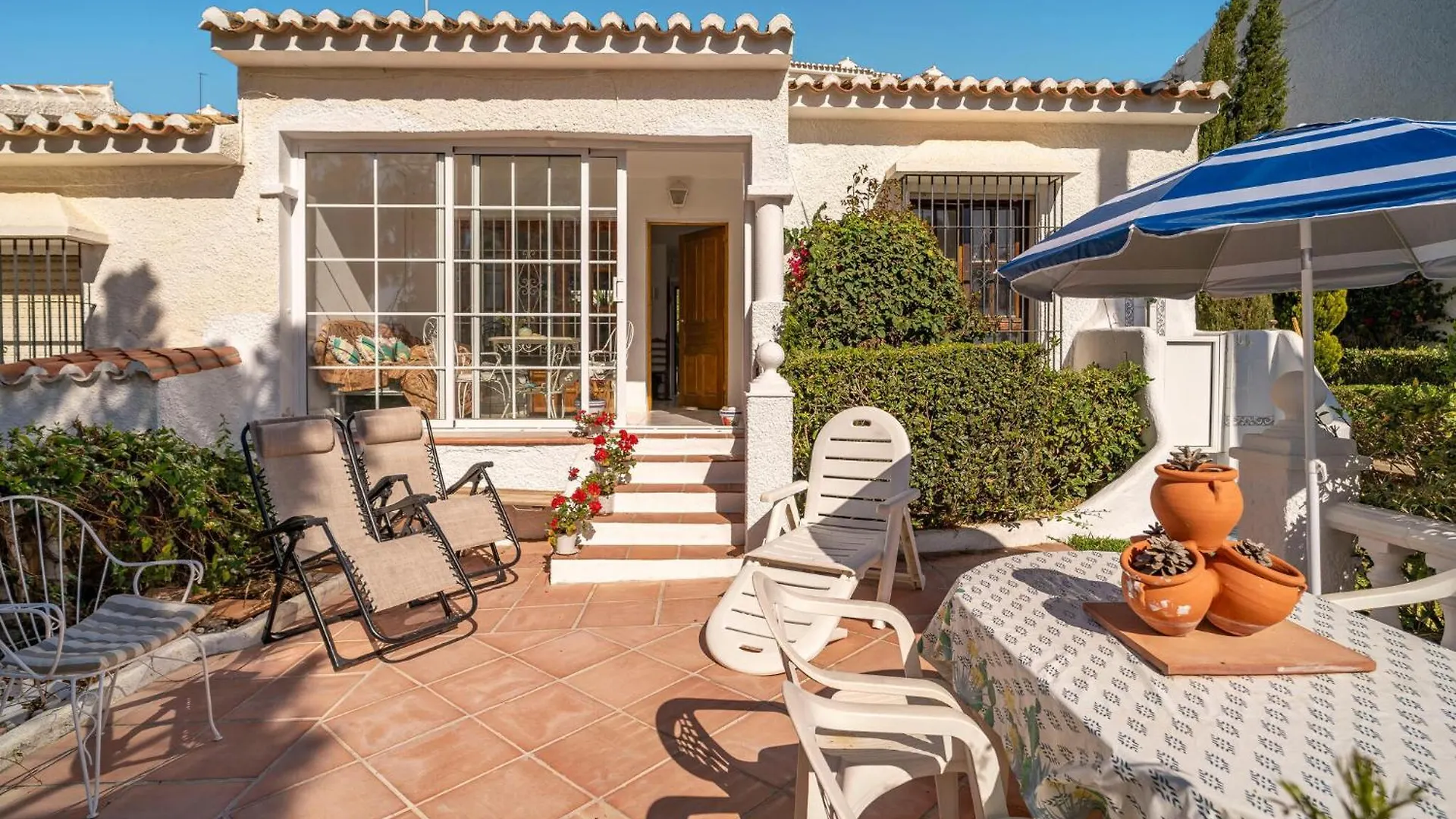 2 Bedroom Pet Friendly Home In Mijas